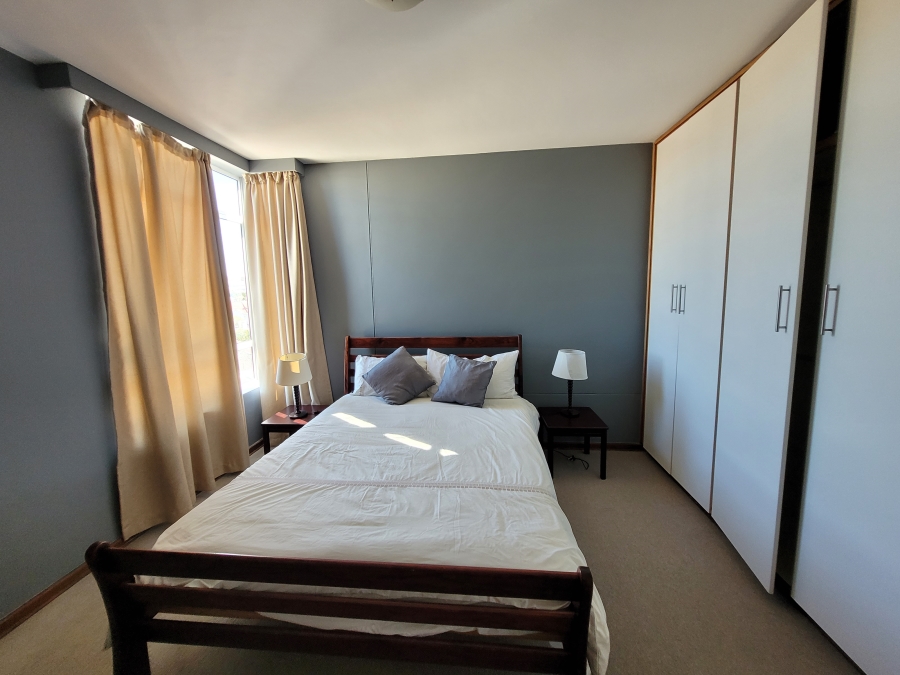To Let 2 Bedroom Property for Rent in Summerstrand Eastern Cape